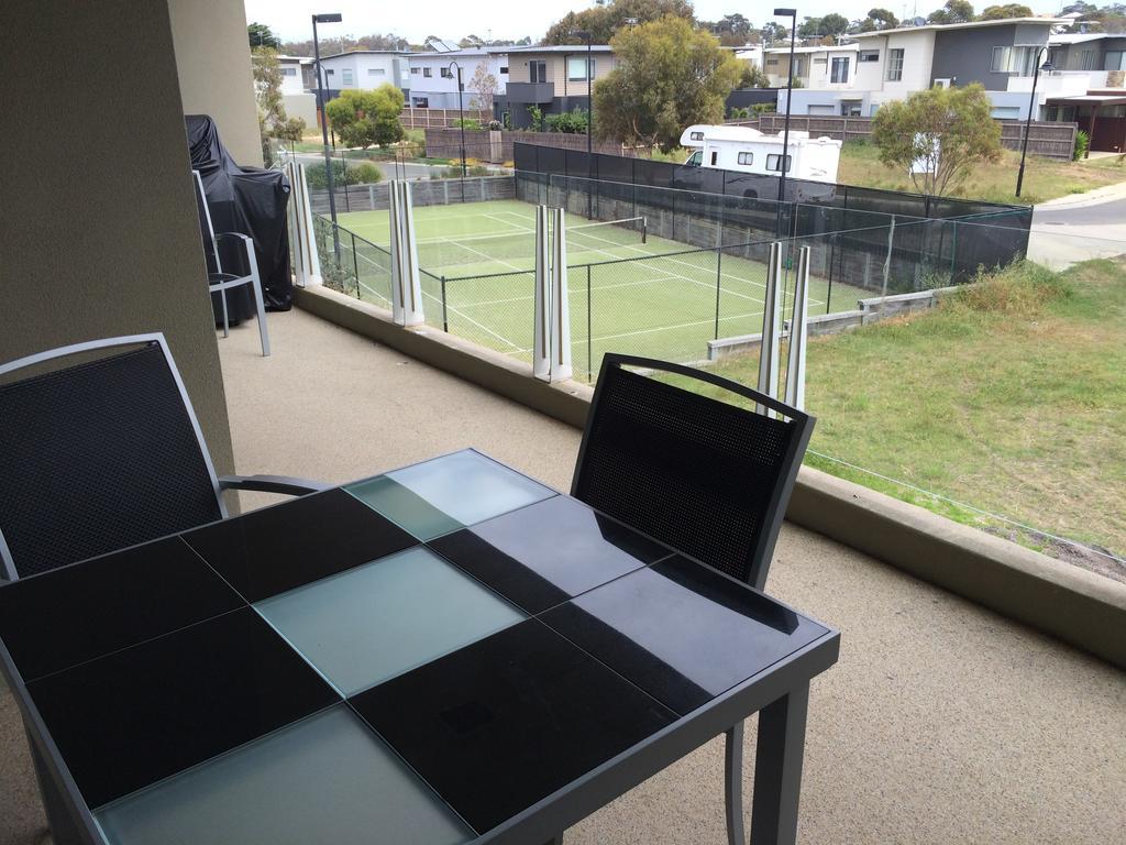 Onshore Torquay Room photo