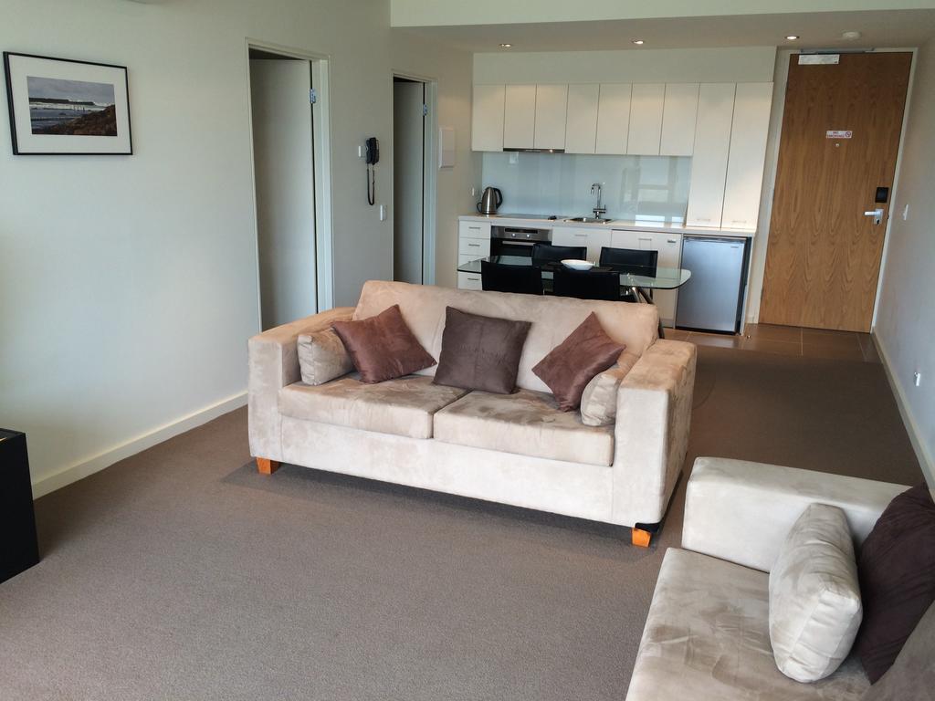 Onshore Torquay Room photo