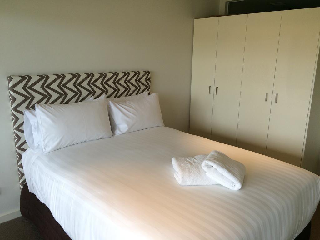 Onshore Torquay Room photo